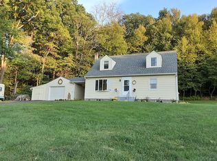 195 Old Turnpike Rd, Port Murray, NJ 07865