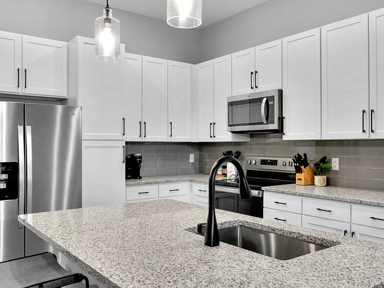Mill One Apartments — Photo 30