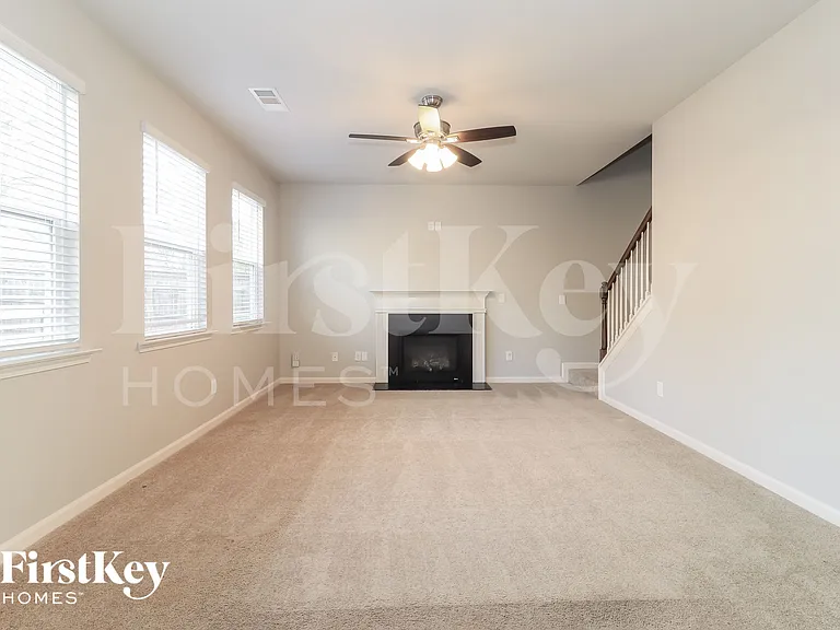 88 Birch River Ct — Photo 2