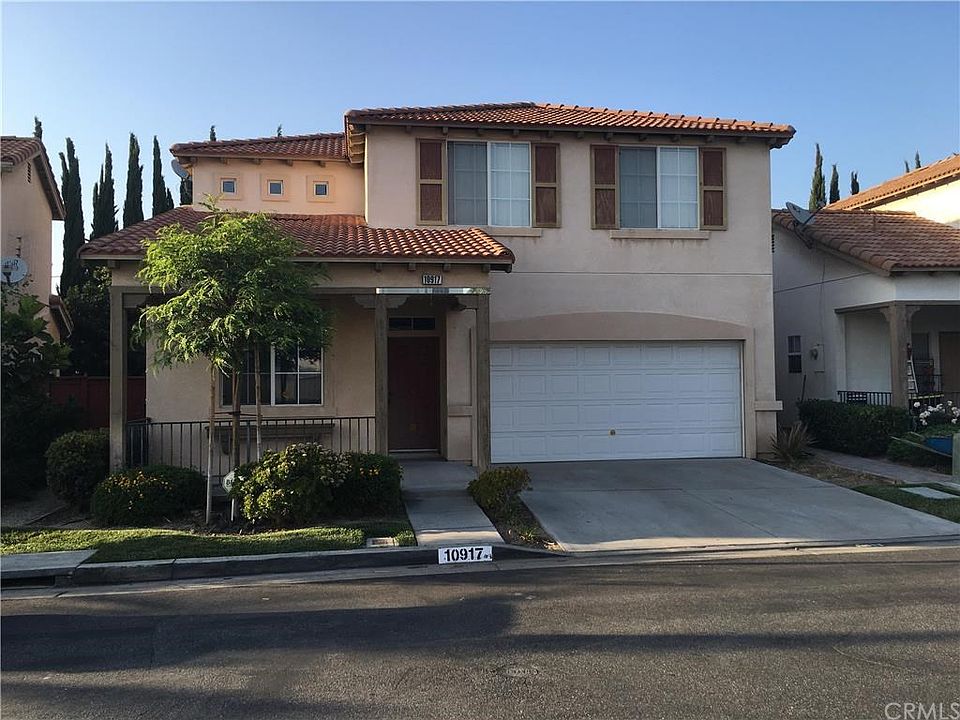 1st image of 10917 Las Flores Dr