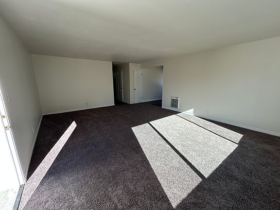 4th image of 18515 Rio Seco Dr APT D