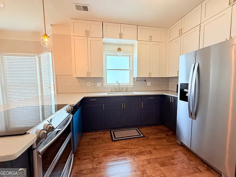 356 Georgia Ave SE — Photo 7