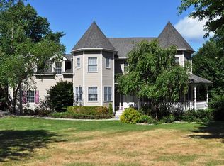 15 Catherine Ct, Chester, NY 10918