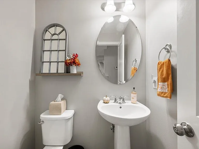 126 Watson Dr — Photo 11