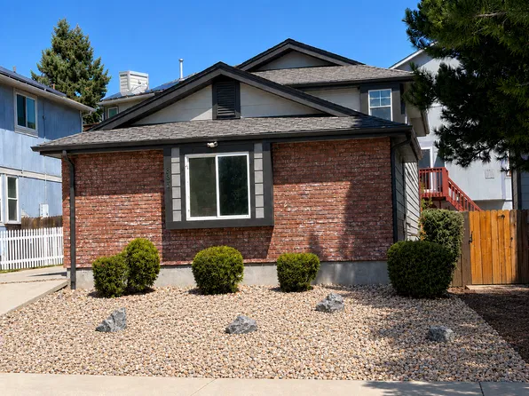8036 Decatur St, Westminster, CO 80031