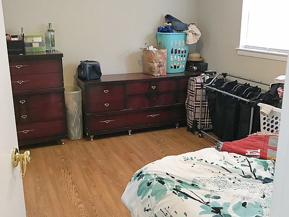 5th image of 6606 W Windsor Ave #2Q
