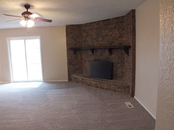 4th image of 209 S 183rd Ave E