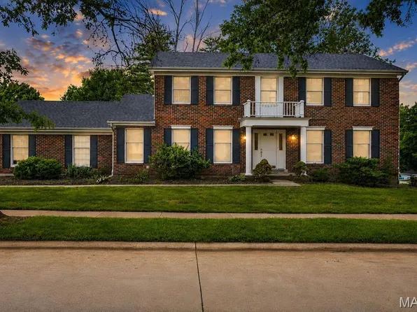 14529 Brittania Dr, Chesterfield, MO 63017