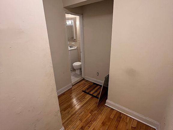 4th image of 14350 Barclay Ave APT 2H