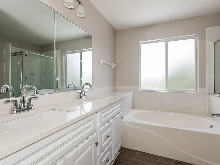 13114 Fennway Ridge Dr — Photo 12