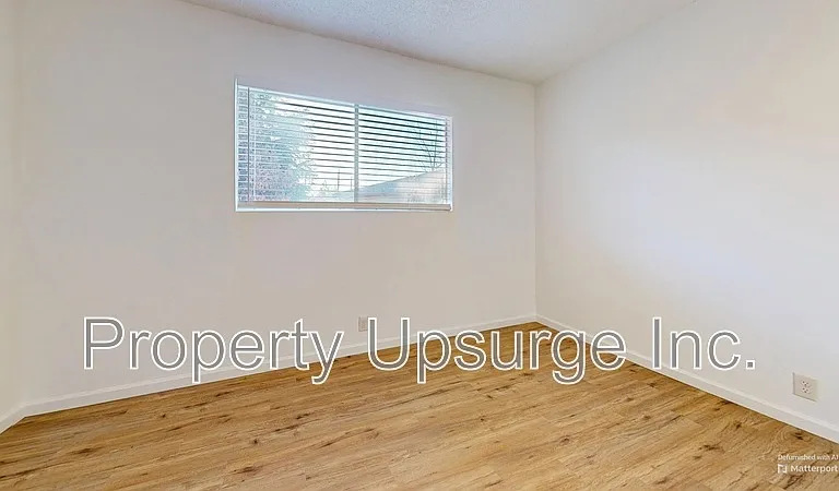 2737 Gilmore Ln #1 — Photo 8