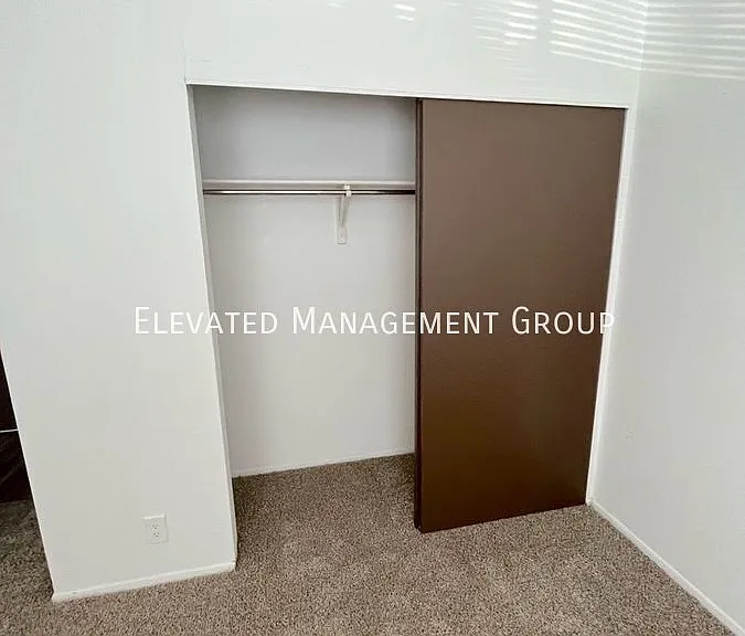 3504 Tyson Pl NE #B — Photo 8