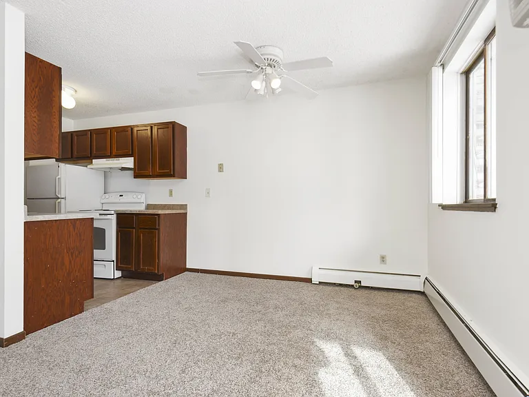 Maplewood, MN Maplewood Apartments | Dining