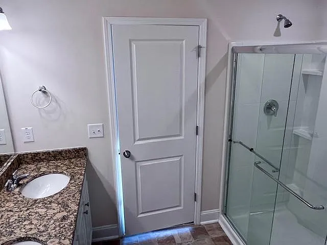 125 Woodford Reserve Ct — Photo 26