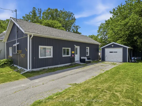 56 Alberta St, Quinte West, ON K8V 4E9