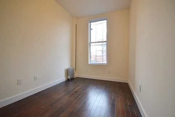 Rented by Bold New York | media 35