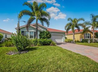 3348 Apple Blossom Dr, Alva, FL 33920