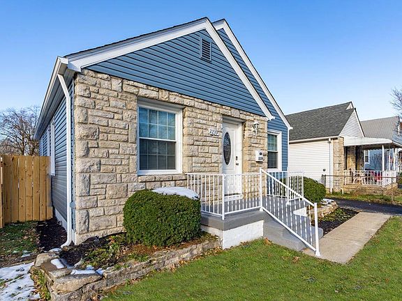 4th image of 2239 Dresden St
