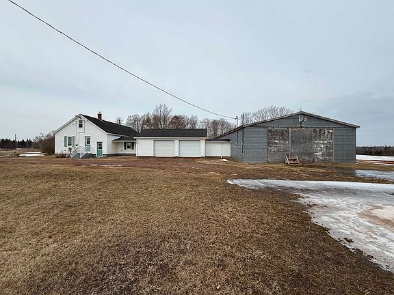 2nd image of 400 Hamilton Rd