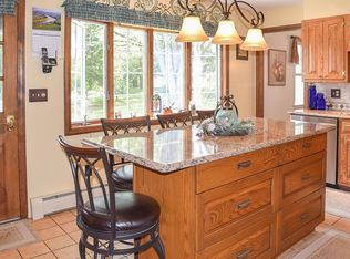 211 Cemetery Rd, Plainfield, CT 06374