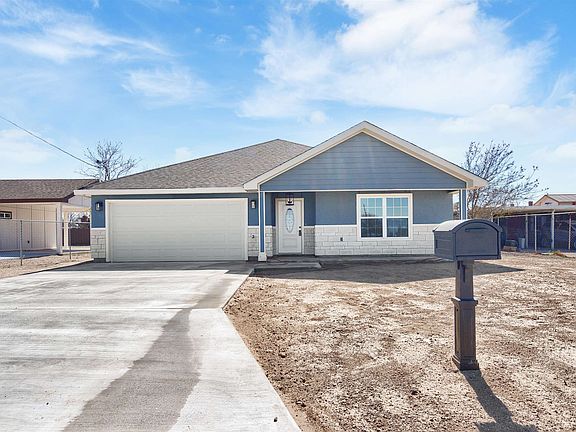 2nd image of 328 Ray Dr