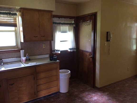 4th image of 2916 Bonlyn Cir SE