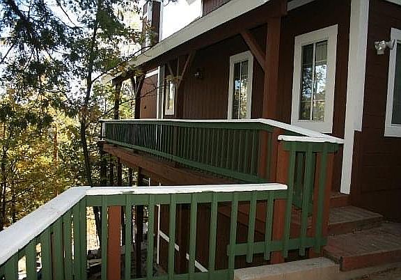 2nd image of 824 Jagerhorn Dr