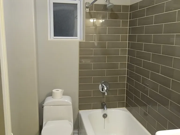 3723 S Wolcott Ave #1F — Photo 8