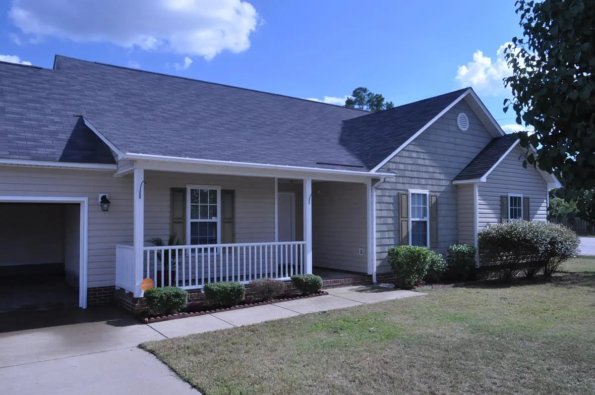 Building Photo - 118 Eastfield Dr