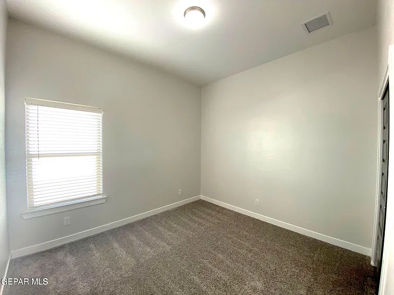 14529 Petralia Ave — Photo 15