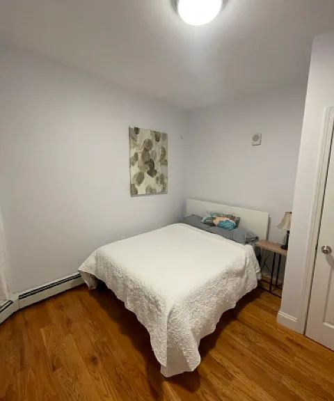 417 Cardinal Medeiros Ave #2 — Photo 12