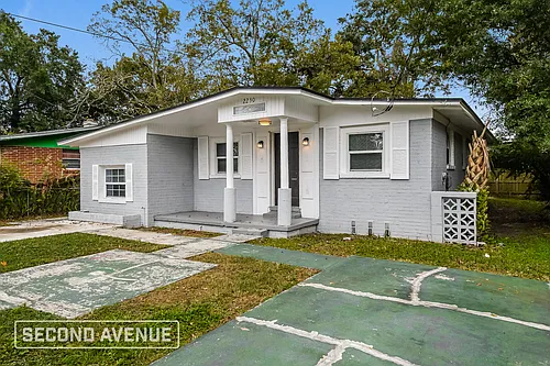 2230 W 11th St Photo 1 2230 W 11th St Photo 1