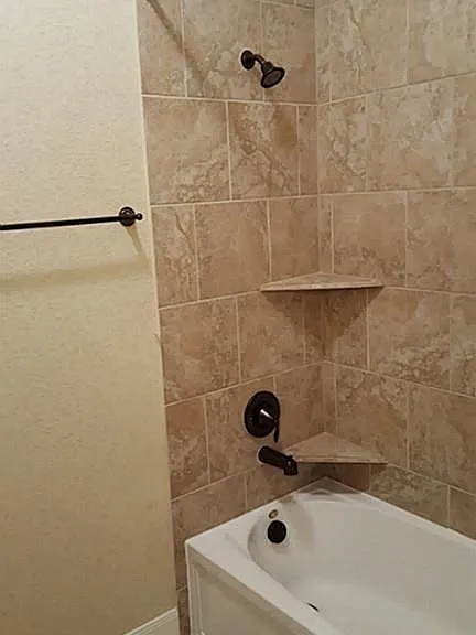 122 Colton Ct — Photo 12