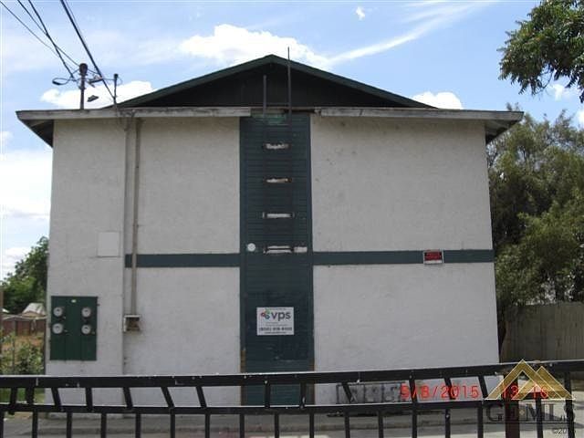 2nd image of 1114 Lake St