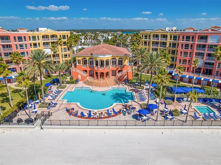 16550 Gulf Blvd #545 — Photo 35
