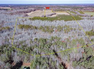 8601 Robin Rd, Disputanta, VA 23842