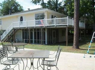 23 Harrison Rd, Bay Saint Louis, MS 39520