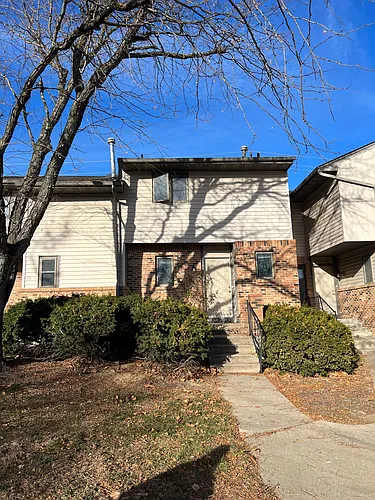 303 Foxfire Dr Photo 1