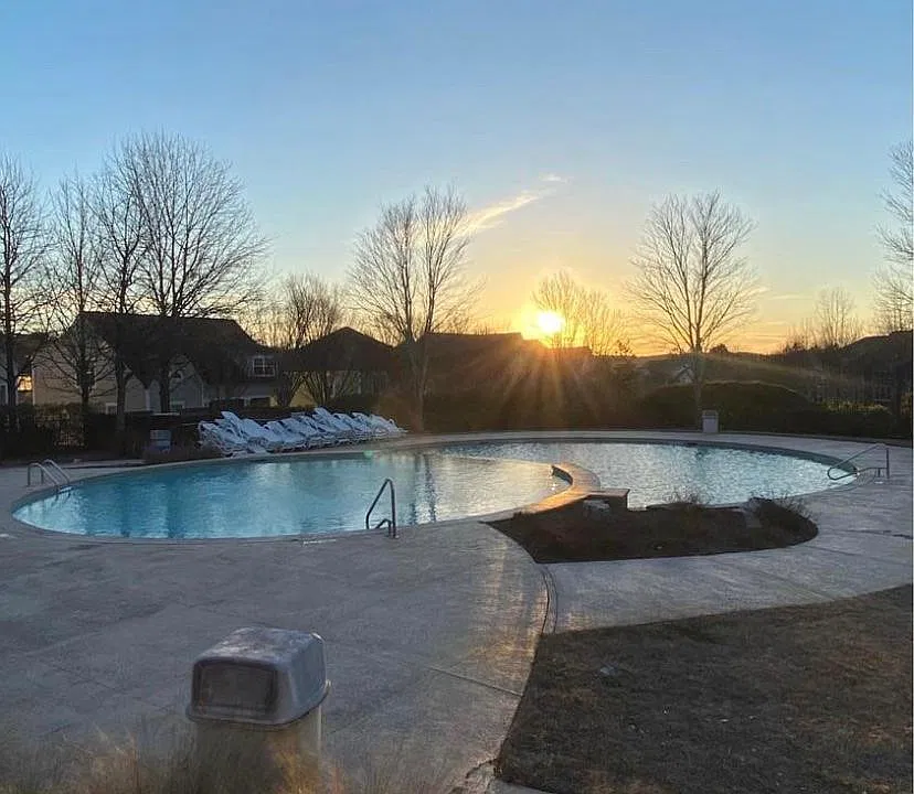 1035 Barnett Shoals Rd #436