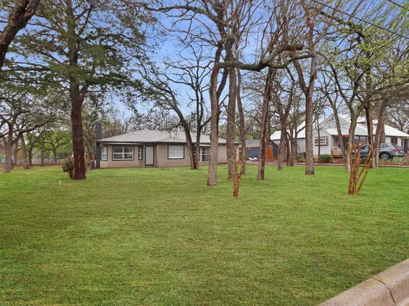 1921 Queen St, Fort Worth, TX 76103