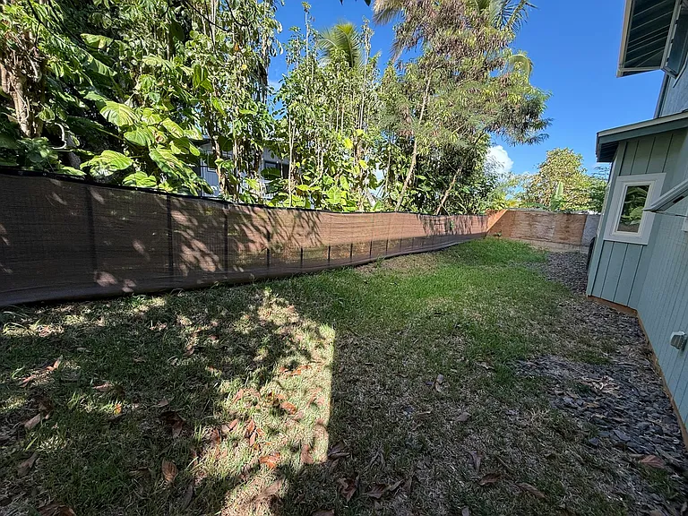 1268 Ulupii St — Photo 25