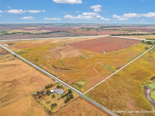 E 1220th Rd, Dill City, OK 73641