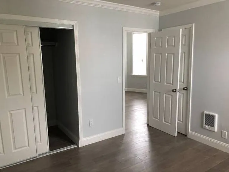 828 Milton St — Photo 4