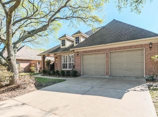 1311 Mission Chase Dr, Houston, TX 77077
