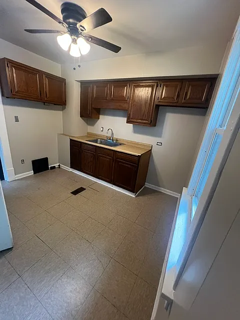 2820 9th Street Southwest - 1 — Photo 2