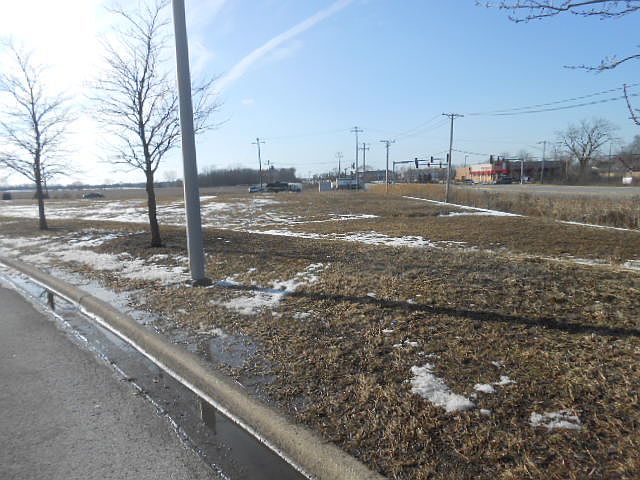 1st image of 5525 Miller Circle Dr