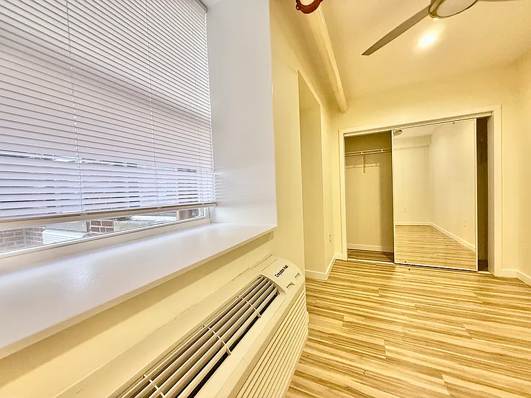 249 S 49th St #1O7 — Photo 107