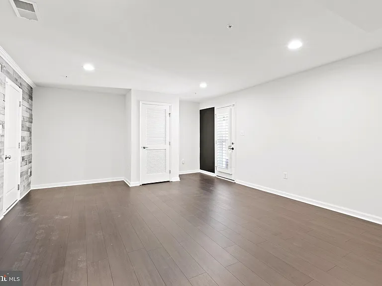 7965 Trailview Crossing Gln — Photo 36
