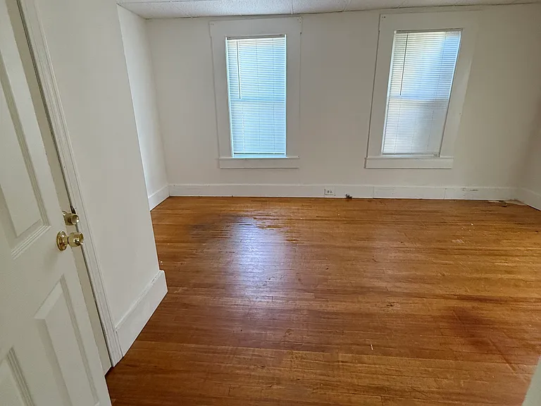 285 E High St #1 — Photo 7