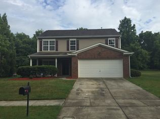 9512 Prestbury Blvd, Charlotte, NC 28216